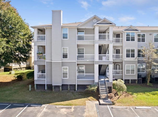 700 Daniel Ellis Drive, Charleston, SC 29412