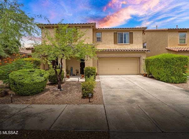 9509 S Quiet Dove Drive, Tucson, AZ 85747