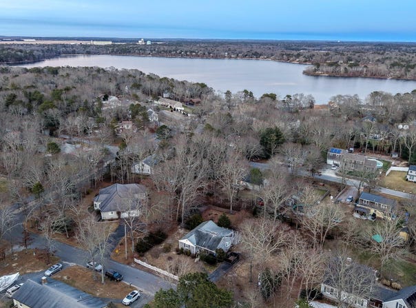 73 Club Valley Drive, Hatchville, MA 02536