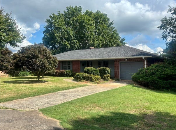 2701 Bellview Road, Anderson, SC 29621