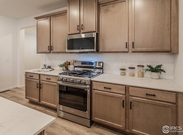 692 Galloway Dr, Johnstown, CO 80534