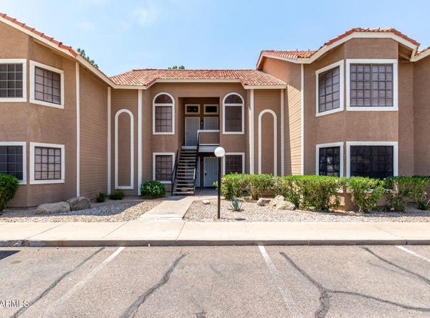 5230 E BROWN Road, Mesa, AZ 85205