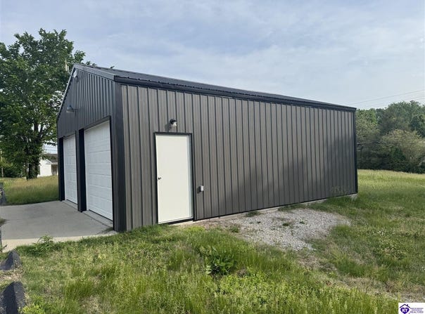 214 E Main Street, Cloverport, KY 40111