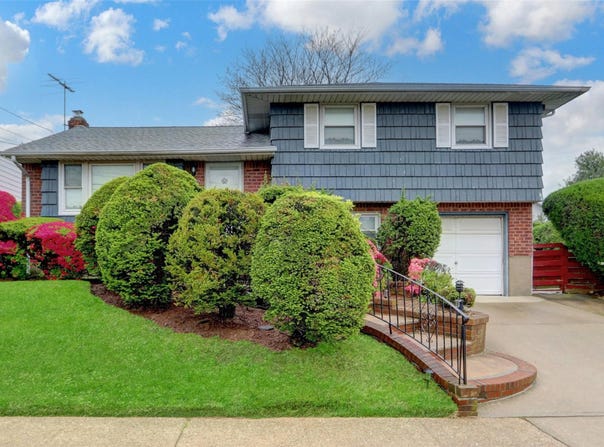 106 Osborne Road, West Hempstead, NY 11552