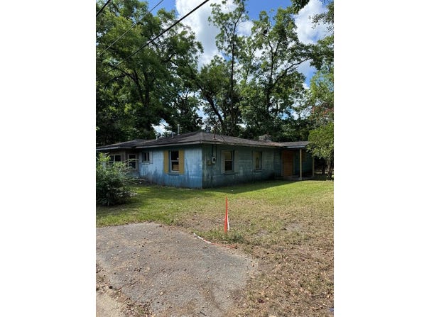 110 Andrews, Thomasville, GA 31792