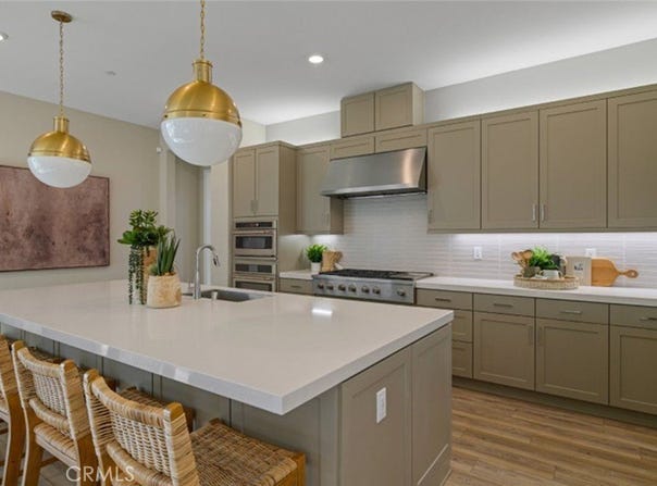 29452 Via Diamante, Valencia, CA 91354