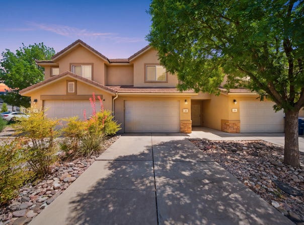 1000 E Bluff View Dr, Washington, UT 84780