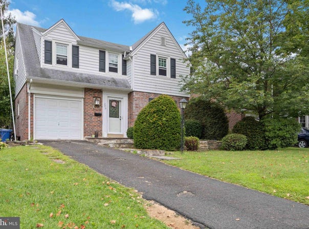 2016 MORELAND Road, ABINGTON, PA 19001