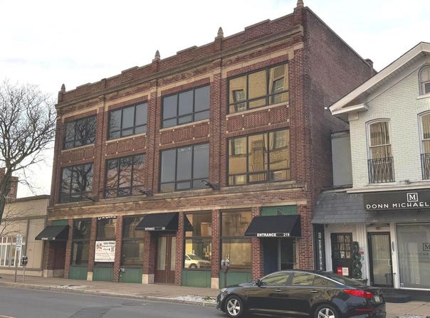 219-223 S MAIN ST, WILKES BARRE, PA 18702