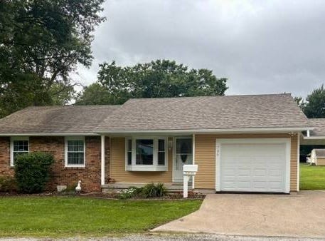 706 Oak Drive, Oblong, IL 62449