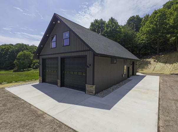 2205 DEVLIN ROAD, CENTRAL LAKE, MI 49622