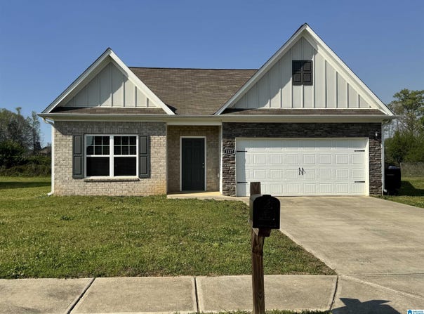 1127 FREEDOM PARKWAY, MONTEVALLO, AL 35115