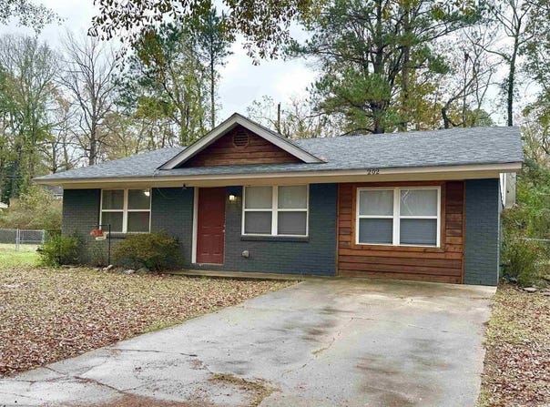 202 Whitefield Dr., White Hall, AR 71602