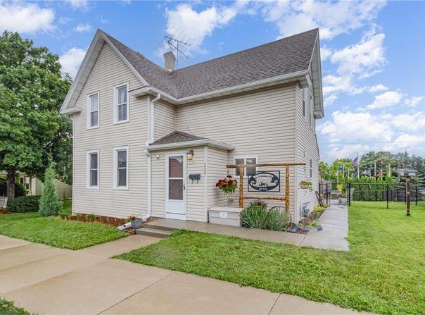 303 Fir Avenue NW, Montgomery, MN 56069