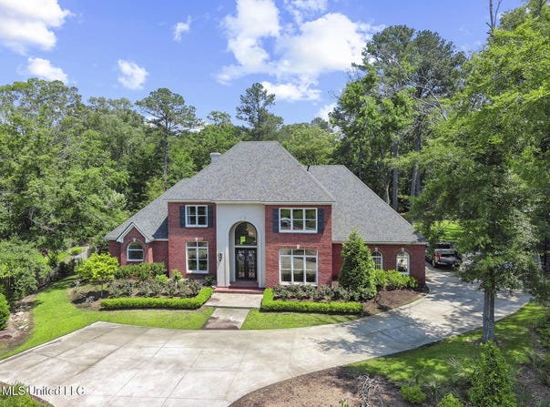 340 Sherborne Place, Flowood, MS 39232