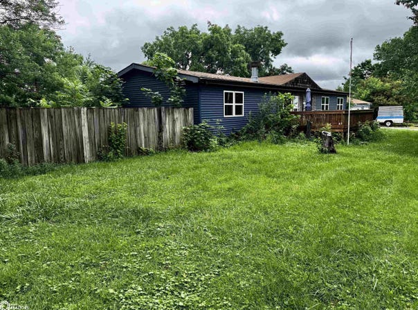 325 W 2Nd Street, Grand River, IA 50108