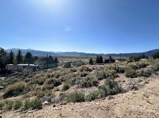 Rickey Peak Rd, Bridgeport, CA 93517