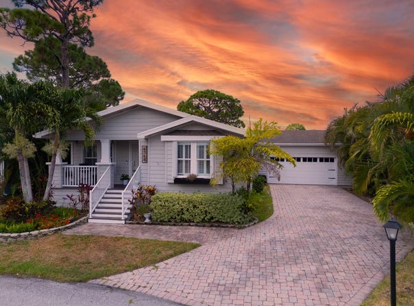 6164 N Ironwood Lane, Lantana, FL 33462