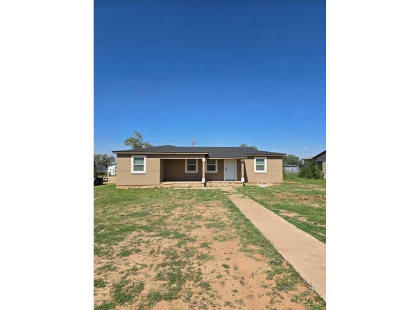 1513 Wood St, Big Spring, TX 79720