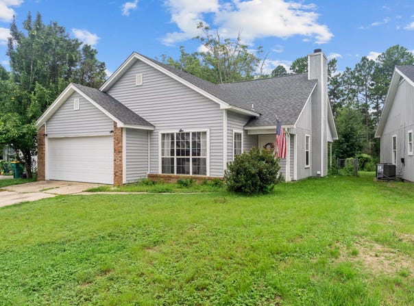 2404 Willow Bend Boulevard, Fort Walton Beach, FL 32547