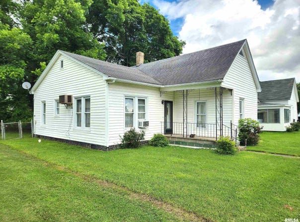 203 E MAIN Street, Karnak, IL 62956