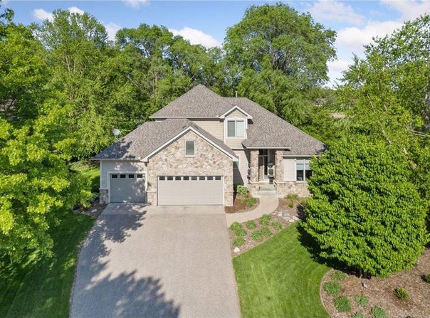 8871 Deer Run Drive, Victoria, MN 55386
