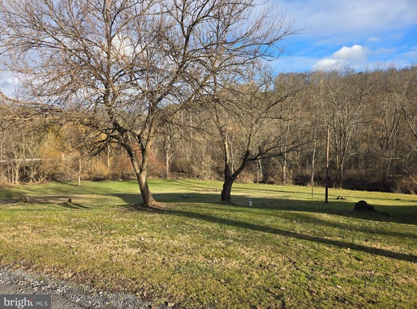 11040 and 11035 JACKELYNS, HUNTINGDON, PA 16652