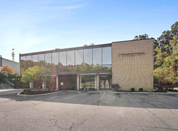 5942 US Route 60, Ashland, KY 41102