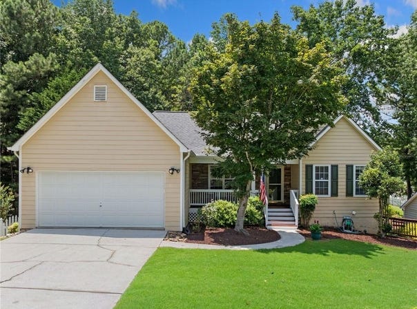 5776 Amberside Lane, Sugar Hill, GA 30518