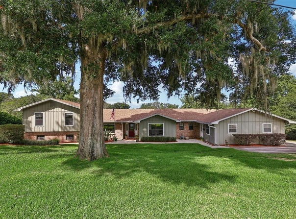 1460 GROVE STREET, EUSTIS, FL 32726