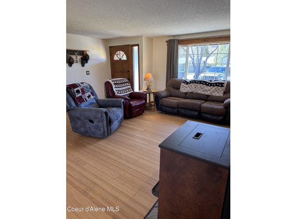 265 Campbell Loop, Laclede, ID 83841