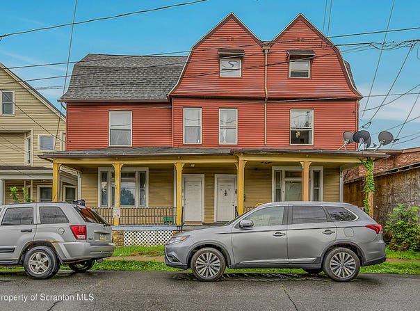 167 S Hyde Park Avenue, Scranton, PA 18504