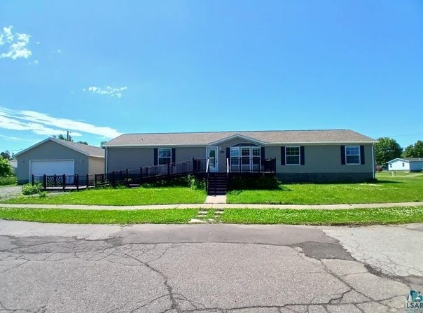 1325 96th Ave W, Duluth, MN 55808