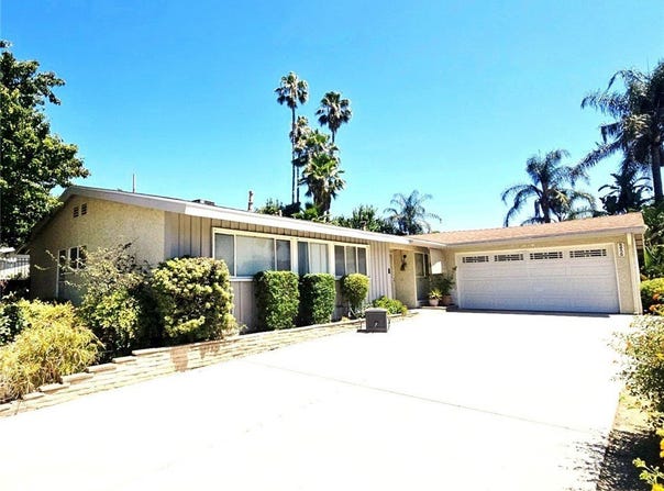 8450 Limerick Avenue, Winnetka, CA 91306