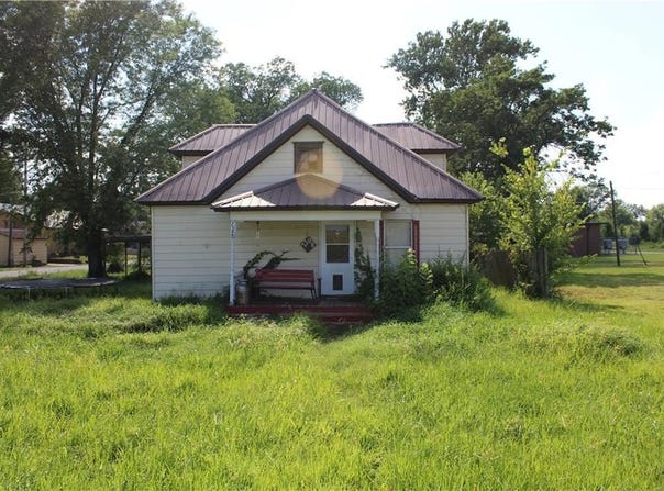 7398 SE 70th Street, Riverton, KS 66770