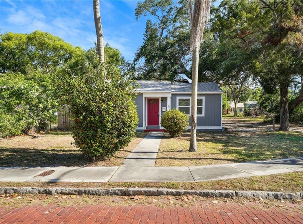 601 NEWTON AVENUE S, ST PETERSBURG, FL 33701