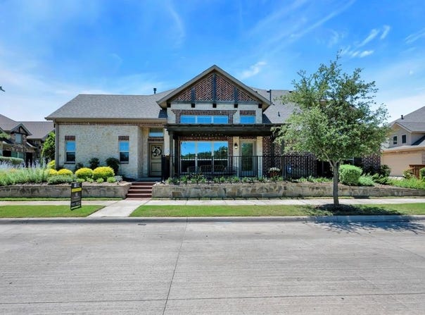 4305 Hurricane Creek Trail, Arlington, TX 76005
