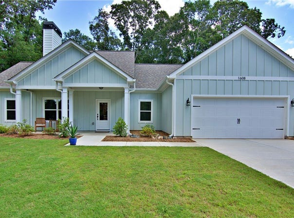 1608 Rock Springs Road, Lavonia, GA 30553