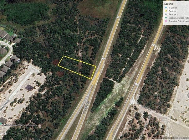 3481 S H 35 Bypass unit: 2E, Rockport, TX 78382