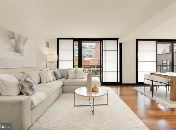 2555 PENNSYLVANIA AVENUE NW, WASHINGTON, DC 20037