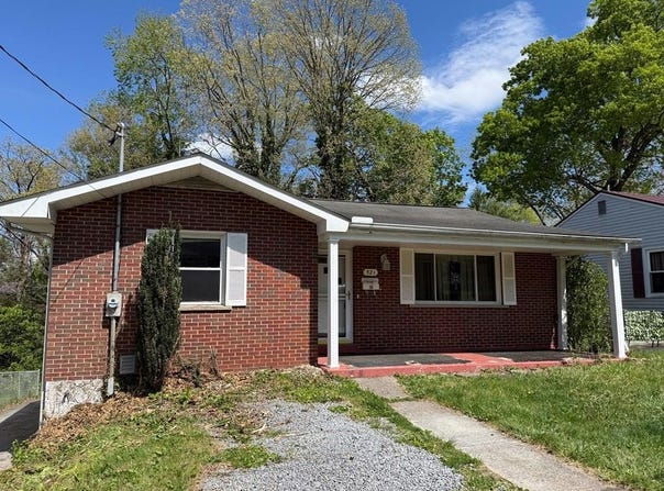 521 Orchard Ave, BECKLEY, WV 25801