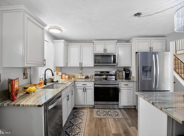2413 PINEFIELD Road, WALDORF, MD 20601