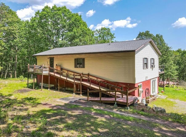 446 Dew Drop Drive, Jim Thorpe, PA 18229