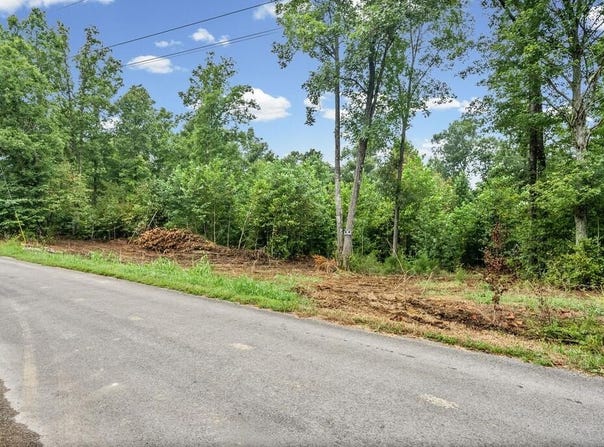 5 Selph Rd, STEWART, TN 37178