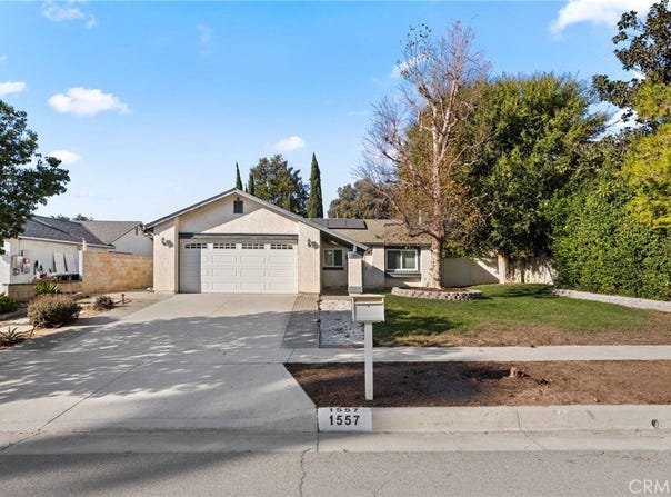 1557 Cambridge Avenue, Redlands, CA 92374