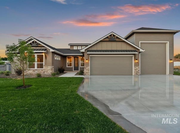 7078 E Chicken Hawk Loop, Nampa, ID 83686