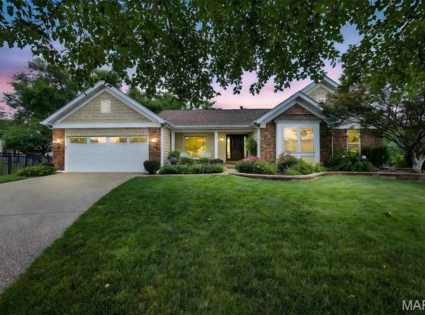 1354 Winsted Court, O'Fallon, MO 63368