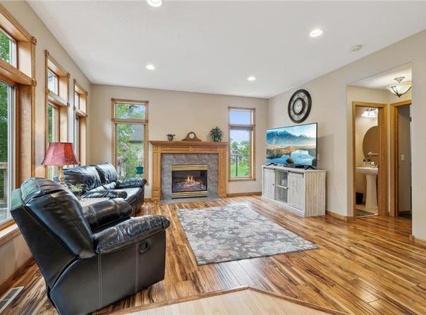 6893 256th Street, Wyoming, MN 55092