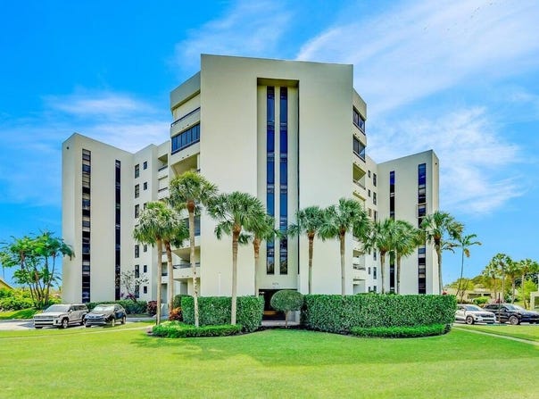 6372 La Costa Drive, Boca Raton, FL 33433