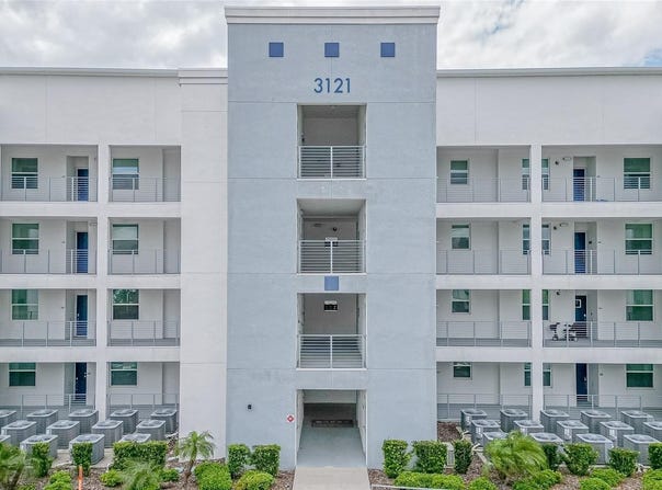 3121 PARADOX Circle, KISSIMMEE, FL 34746